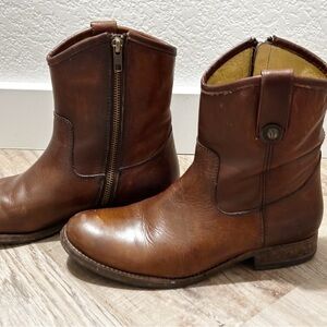 Melissa Frye Boot Short Brown Leather 7